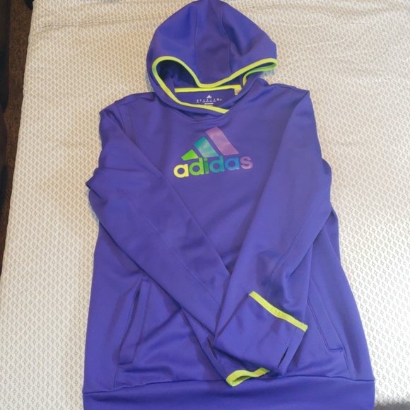 adidas Sweaters - Adidas climacool sweater with thumb holes
